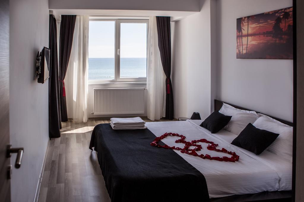 Oasis By The Sea - Summerland Apartment Mamaia Exterior foto
