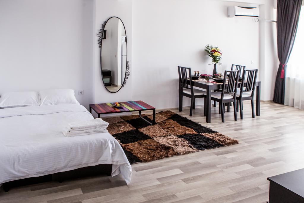 Oasis By The Sea - Summerland Apartment Mamaia Exterior foto